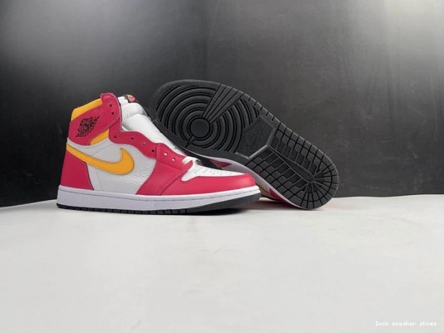 Rep LUCY Red OGLight 555088-603 Jordan 1 Air High Fusion 0807